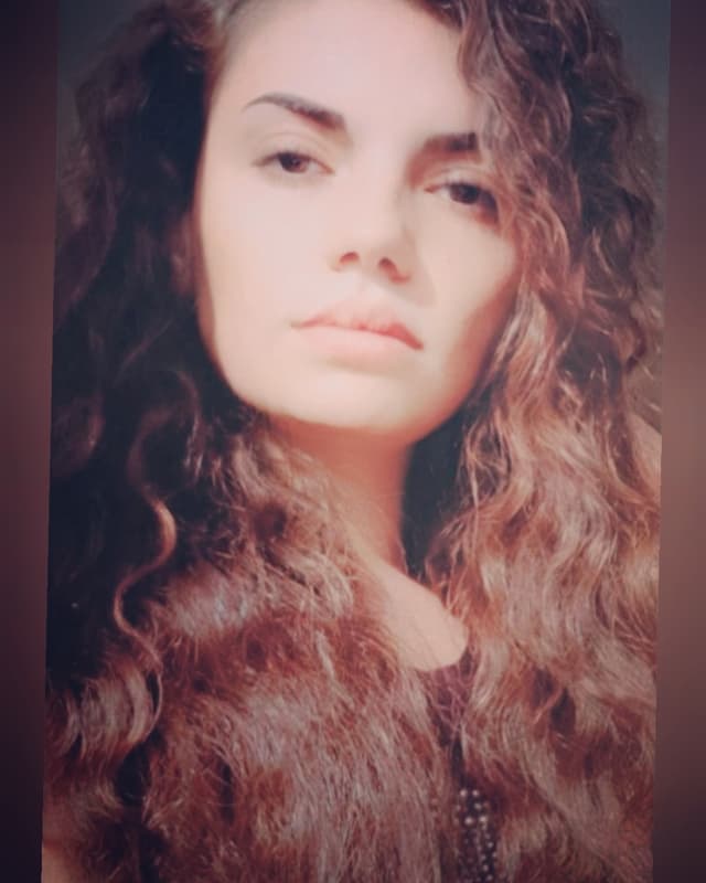 Feyza  Hüma
