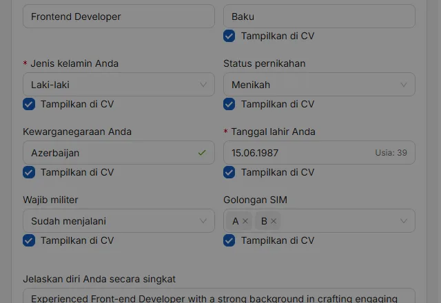 Ikon mata di samping suatu bidang menentukan apakah bidang itu dicetak. Tanda coret berarti detail tersebut tetap ada di aplikasi tetapi tidak ada di CV.