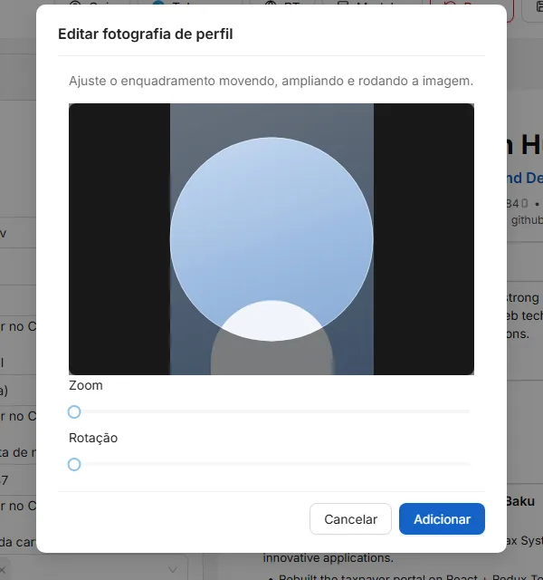 Enquadrar a fotografia: arraste, amplie e rode até o círculo mostrar o que pretende.